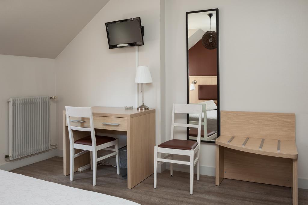 Hotel La Bonne Etape 2*